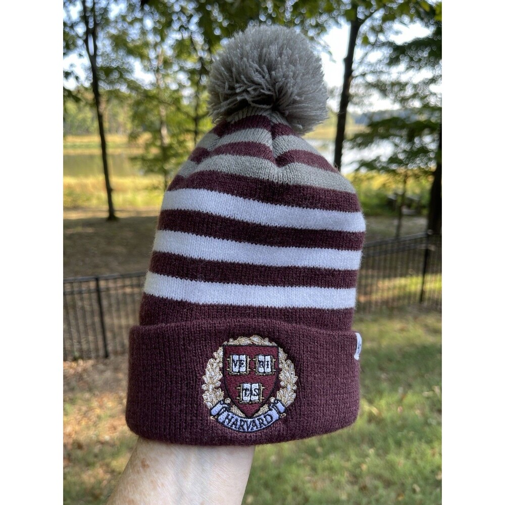 Harvard Veritas ‘47 Brand Knit Toboggan Winter Hat Pom Pom Acrylic Kids